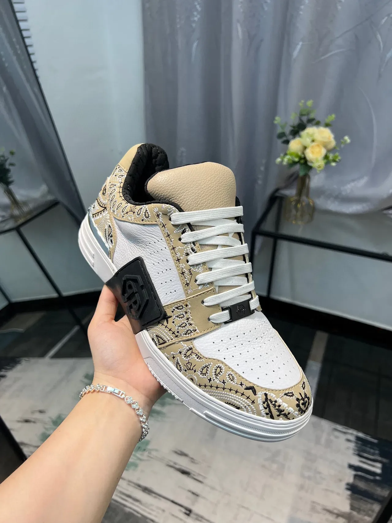 Beige and White Embroidered Paisley Detail Lifestyle Sneakers 6