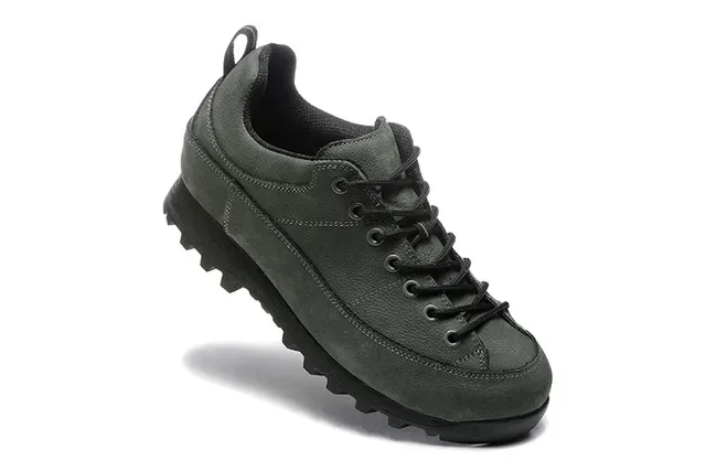 Beige Brown Low-Top Hiking-Style Suede-Like Upper Sneakers 23