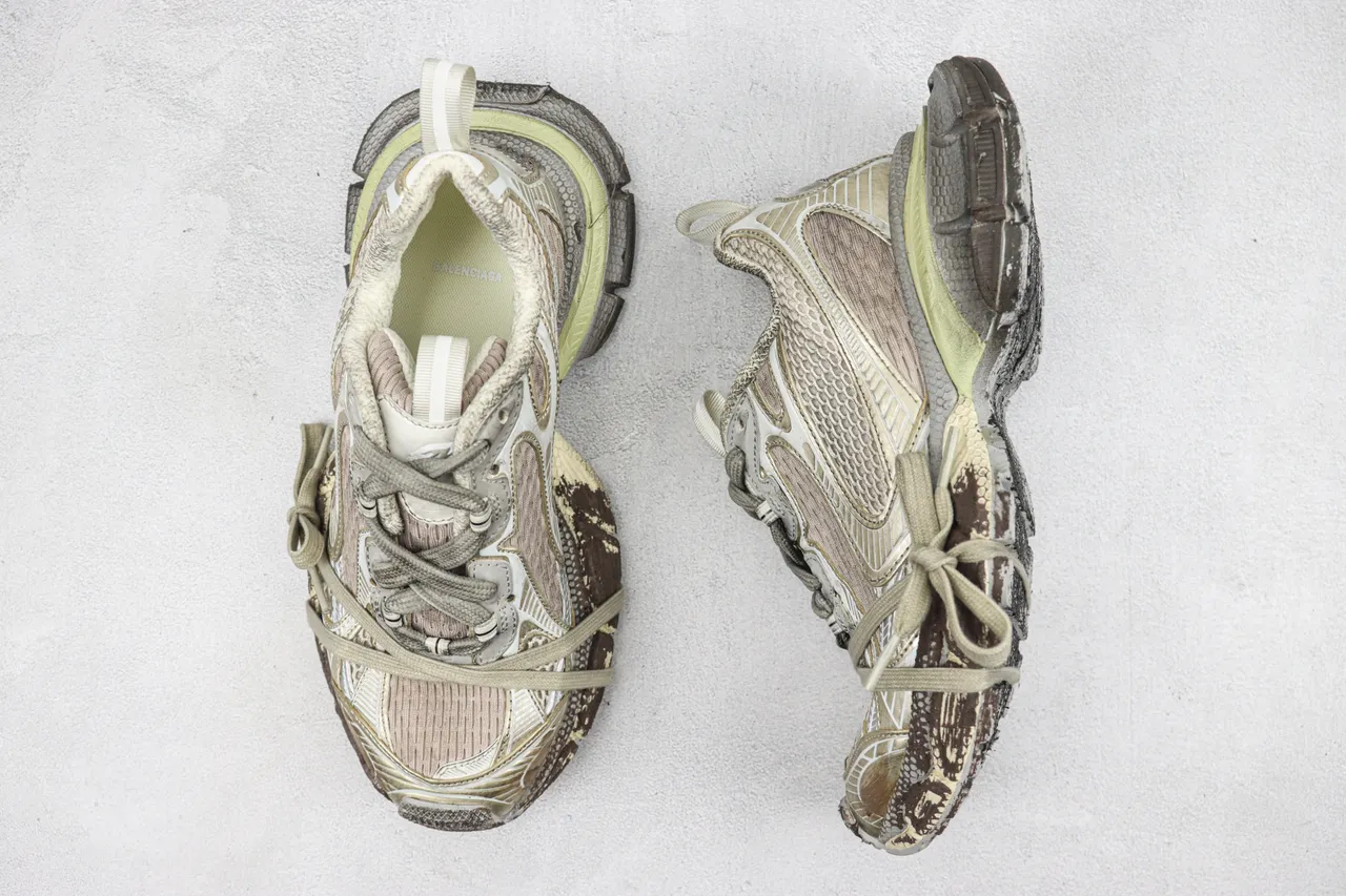 Beige Green Layered Mesh And Synthetic Overlays Sculpted Multi-Density Sole Chunky Sneakers 3