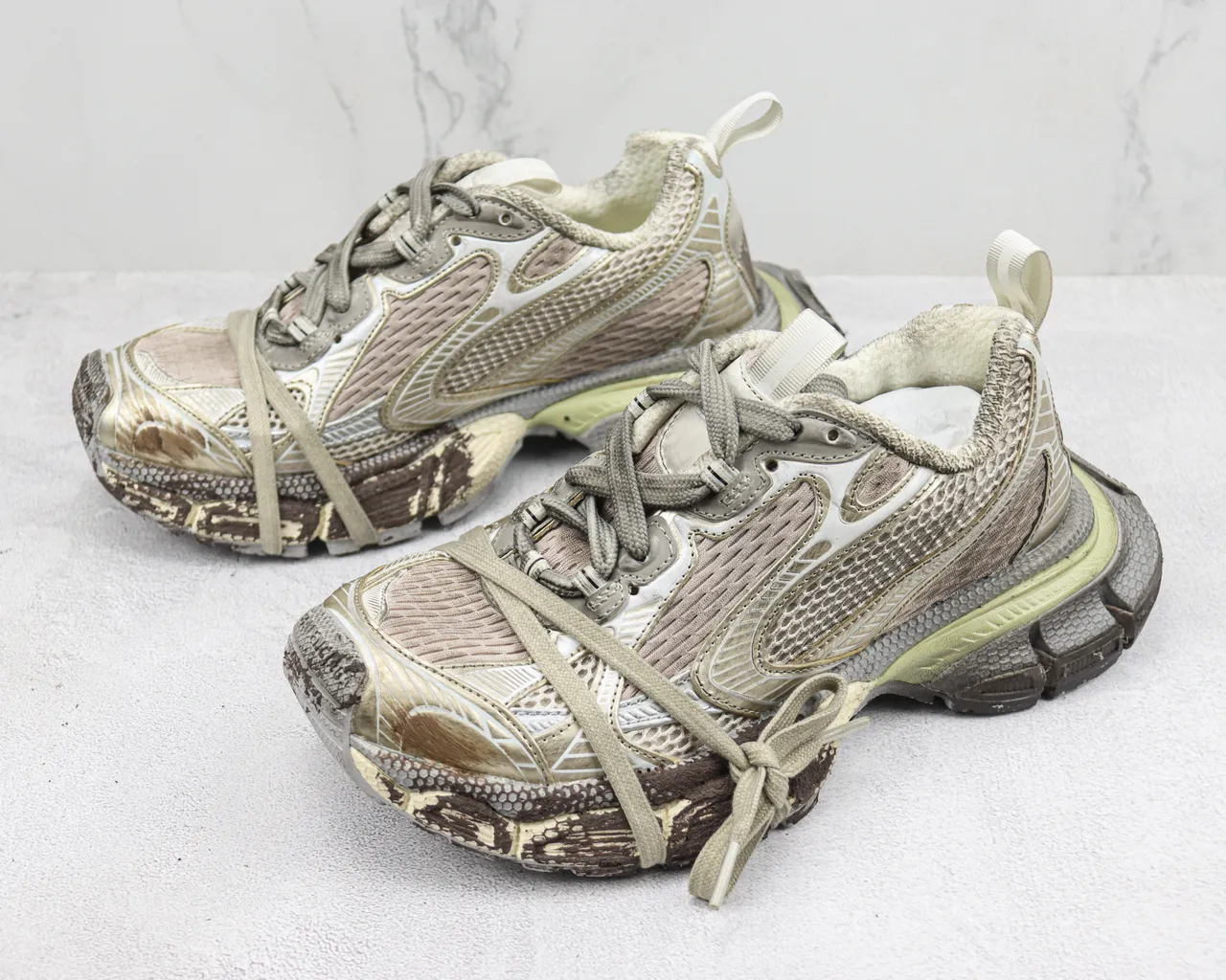 Beige Green Layered Mesh And Synthetic Overlays Sculpted Multi-Density Sole Chunky Sneakers 4