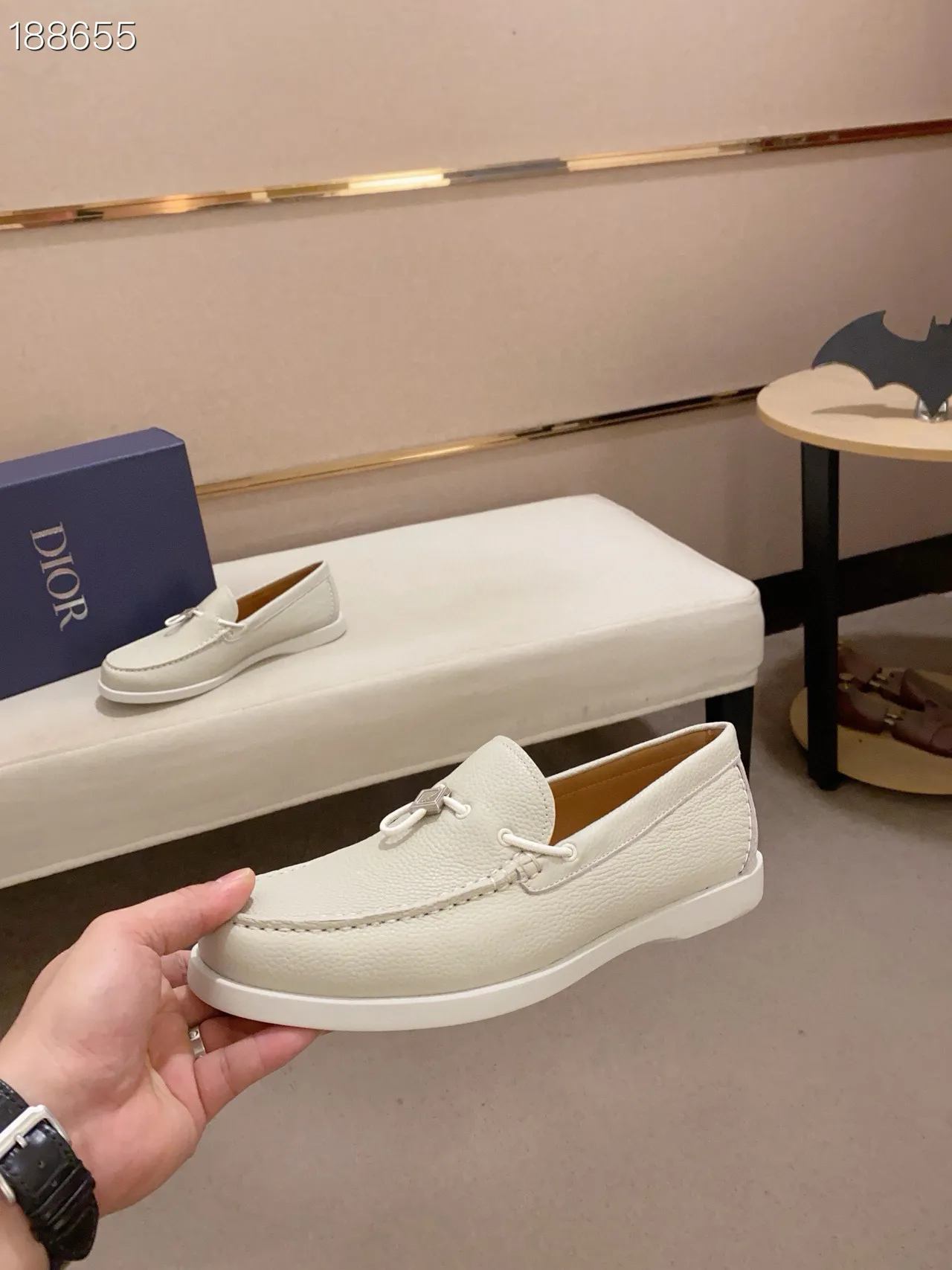 Beige White Pebbled Leather Moc-Toe Construction Loafer 6