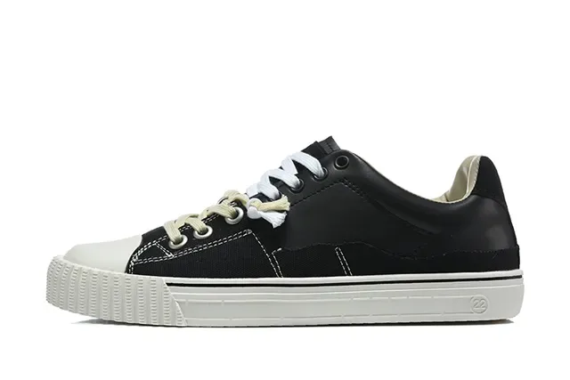 Black and Cream Canvas Low-Top Sneakers 4