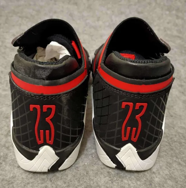 Black and Red Zipper Slip-On Lifestyle Sneakers 10