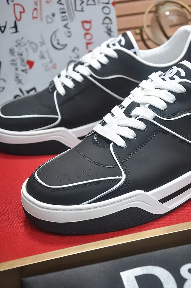 Black and White Contrast Piping Lifestyle Sneaker 3