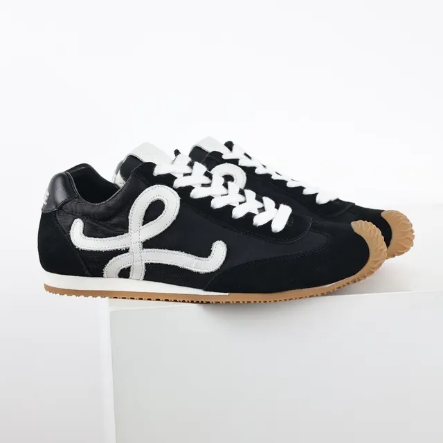 Black and White Monogram Logo Low-Top Lifestyle Sneakers 3