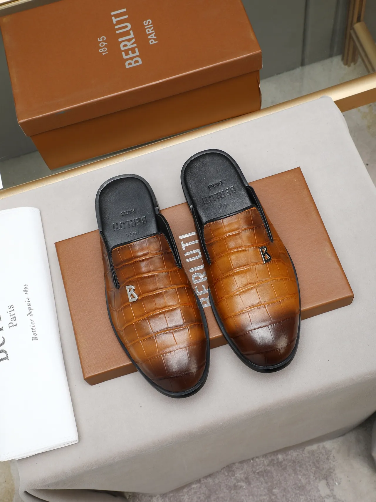 Black Brown Crocodile-Embossed Leather Metallic 'B' Logo Accent Loafer 2