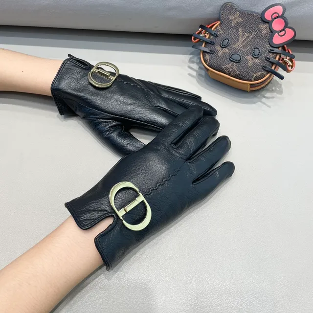 Black Gold Oval Buckle Leather Gloves 7