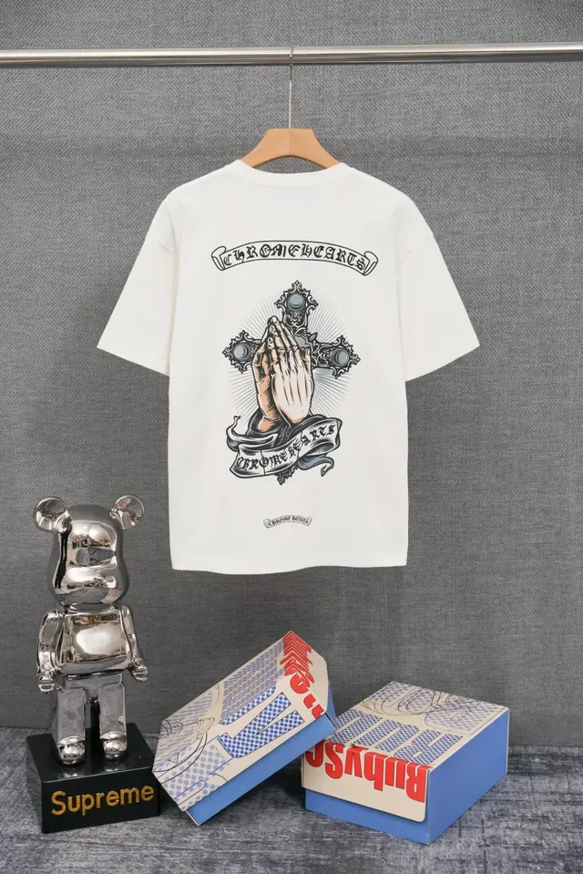 Black Graphic Crewneck Short-Sleeve T-Shirt 2