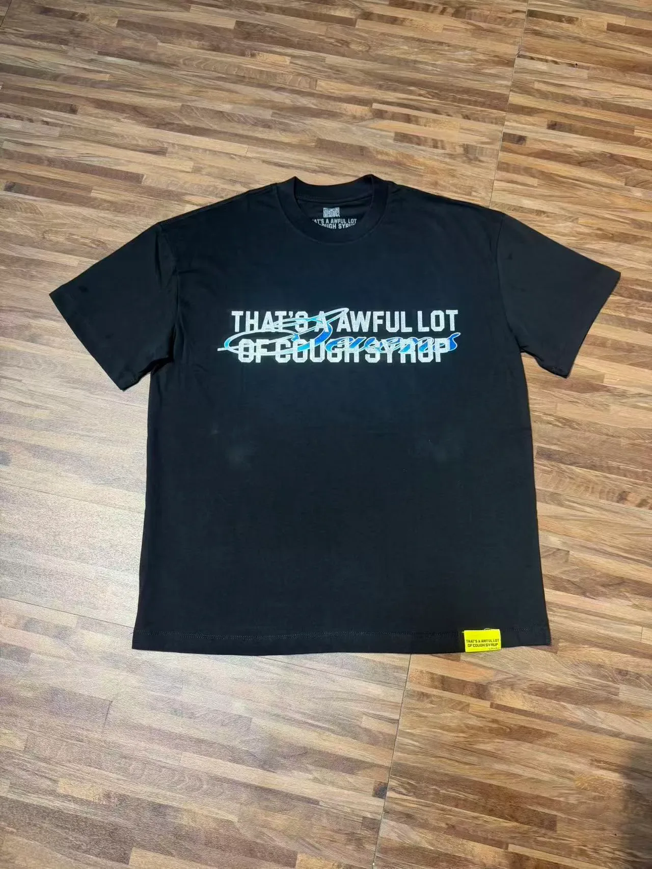 Black Graphic-Print Double-Sided Typography T-Shirt 9
