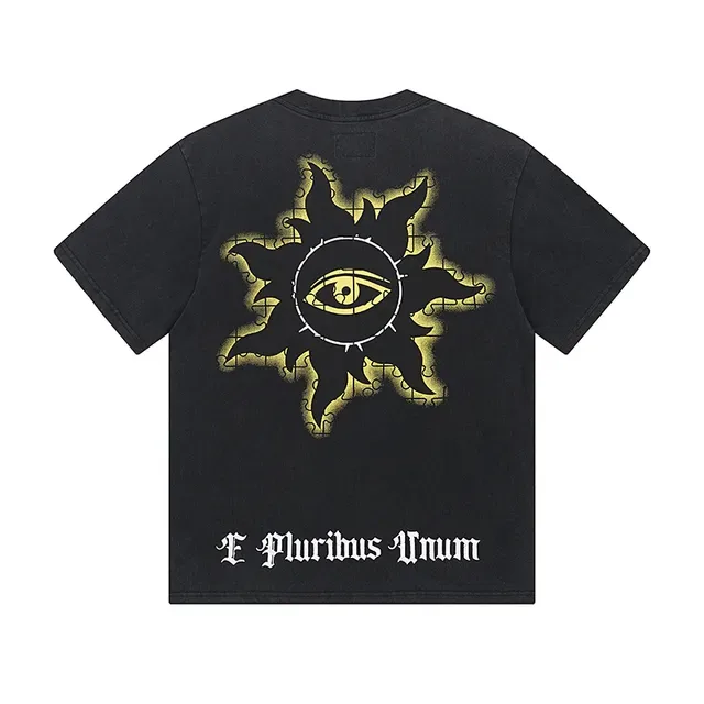 Black Graphic-Print Mosaic Skull T-Shirt 3