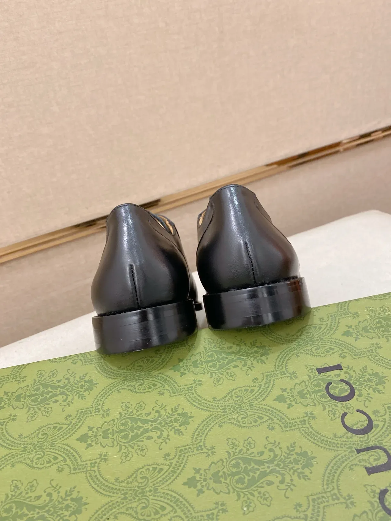 Black Leather Cap Toe Oxford Shoes 3