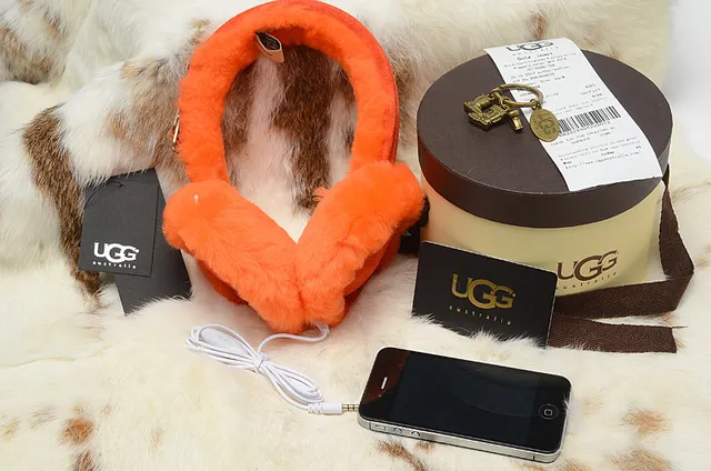 Black Orange Plush Fur-Lined Foldable Headband Over-ear Headphones 13