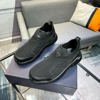 Sneakers slip-on pretas de tricô