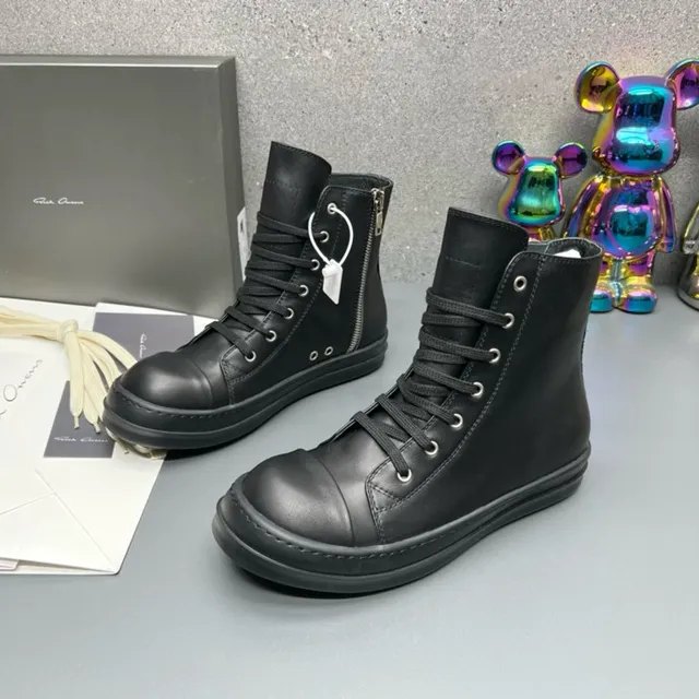 Black Smooth Leather Upper Side Zipper Closure Ankle Boots 4