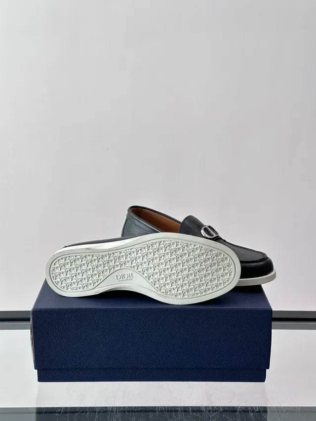 Black White Pebbled Leather Rubber Sole Loafer 2