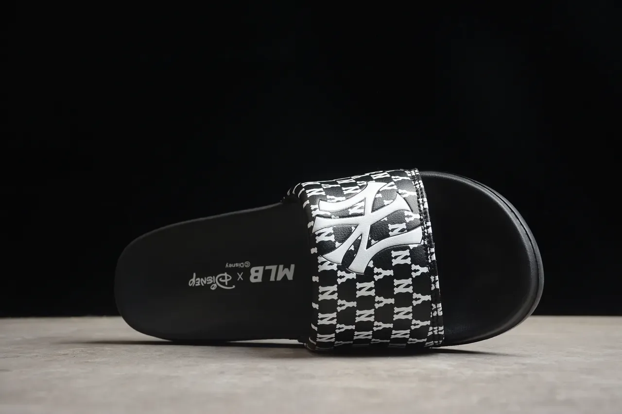 Black White Rubber Sole Monogrammed Strap Slippers 11