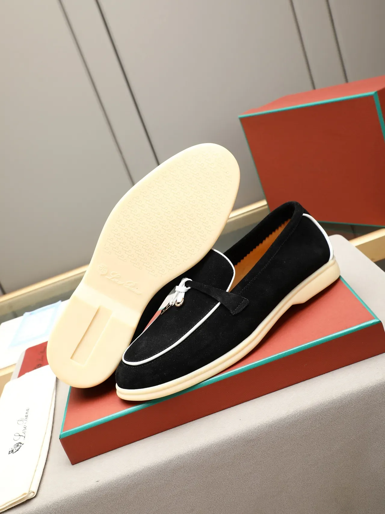 Black White Suede Upper Contrast Piping Loafer 5