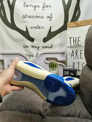 Blue and Cream Sculpted Midsole Lifestyle Sneakers 4
