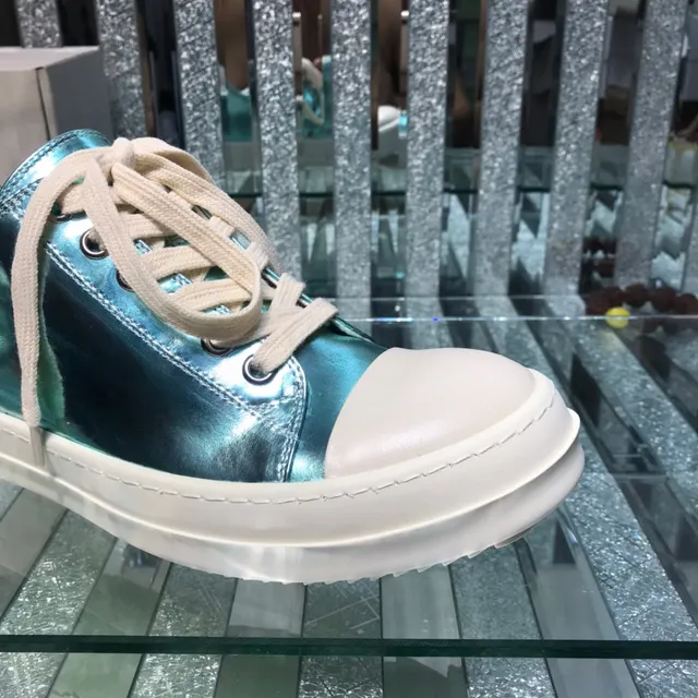 Blue Beige Metallic Iridescent Upper Platform Sole Sneakers 4
