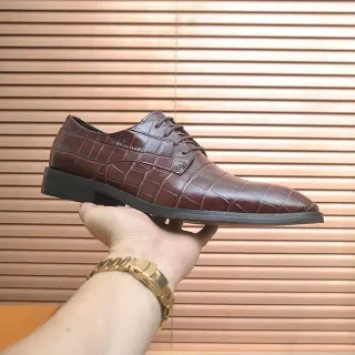Brown Crocodile-Embossed Cap Toe Oxford Shoes
