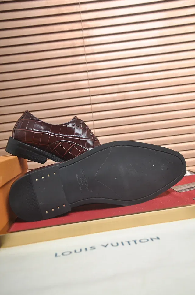 Brown Crocodile-Embossed Cap Toe Oxford Shoes 4