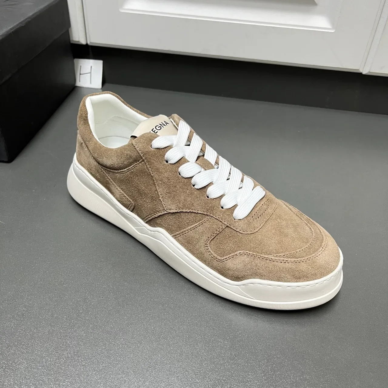 Brown White Suede Upper Laces Sneakers 5