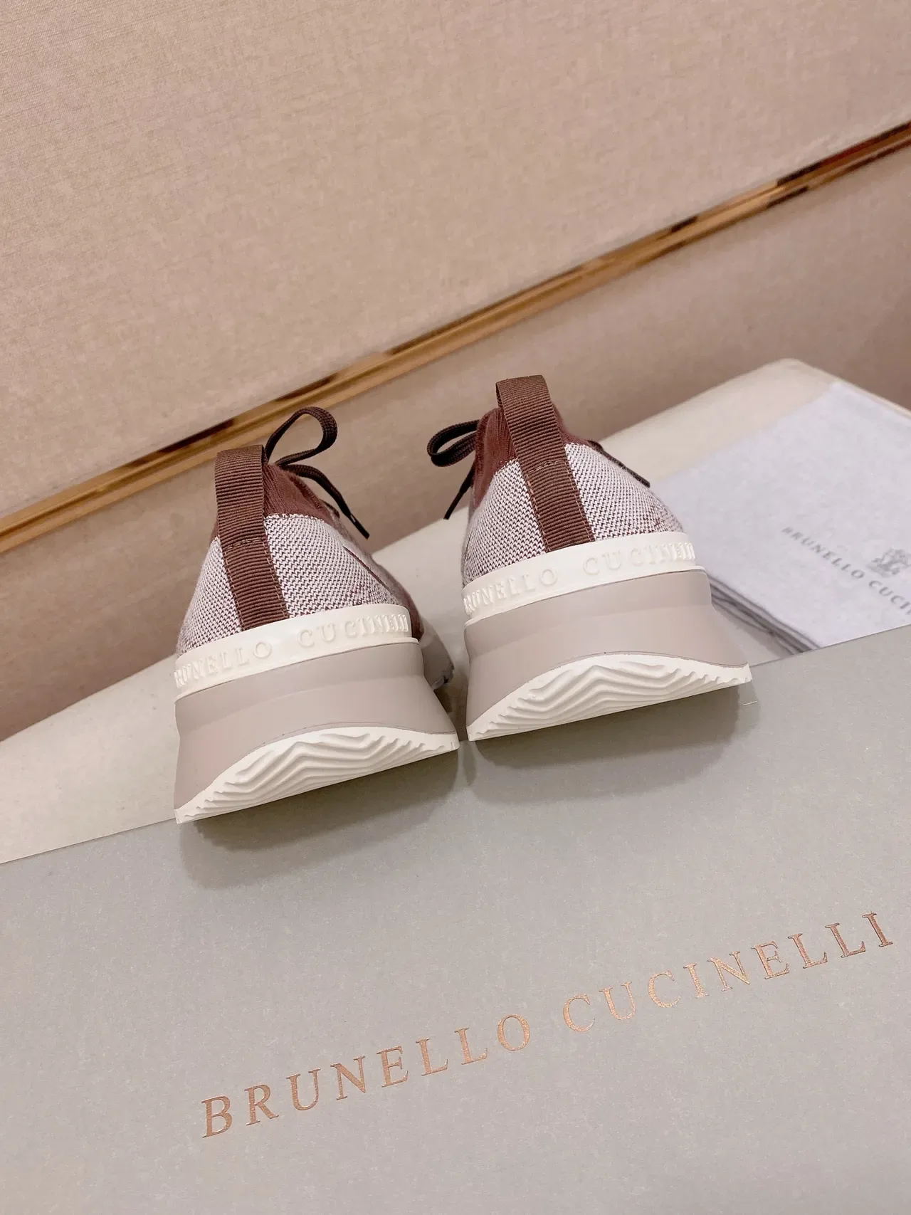Burgundy Brown Knit Upper Rubber Toe Cap Sneakers 3
