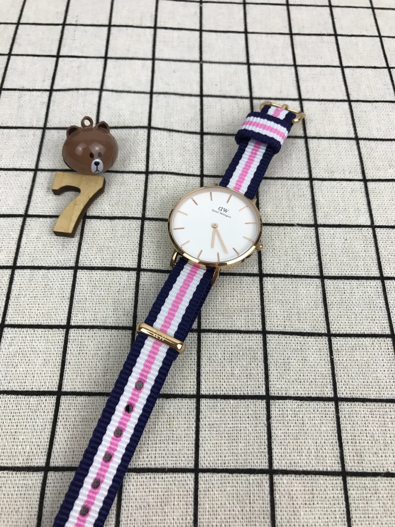 Daniel Wellington Classic Petite Black Gold Quartz montre 3
