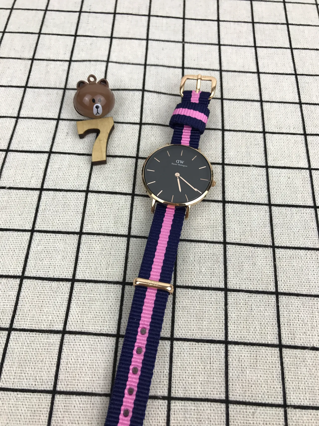 Daniel Wellington Classic Petite Black Gold Quartz montre 9