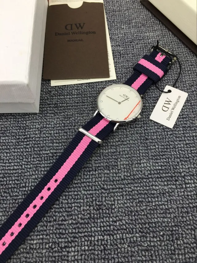 Daniel Wellington Classic Petite Crystal White Navy Pink Quartz Watch 4