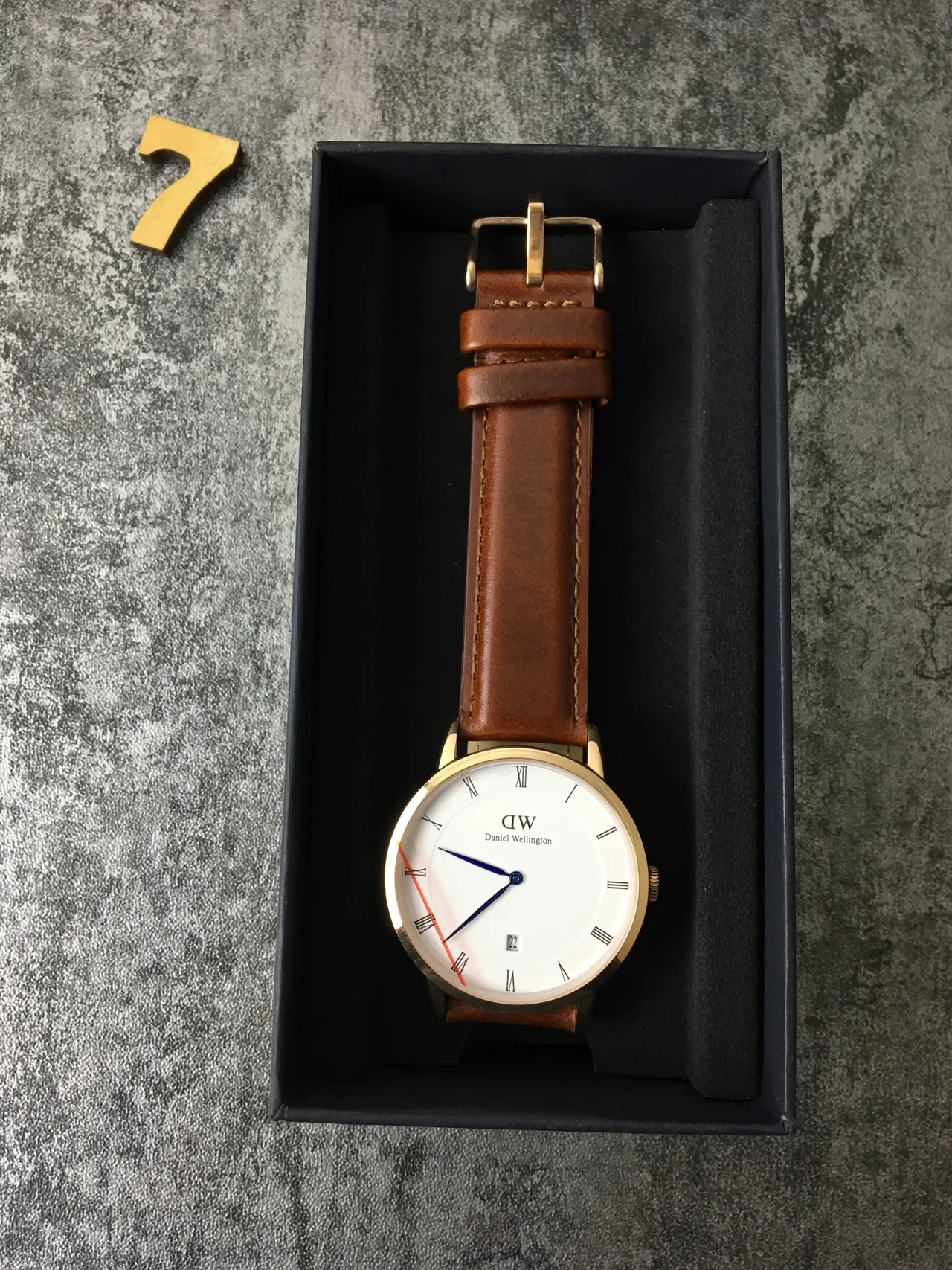 Daniel Wellington Classic Petite White Dial Brown Leather Strap Quartz Watch 3
