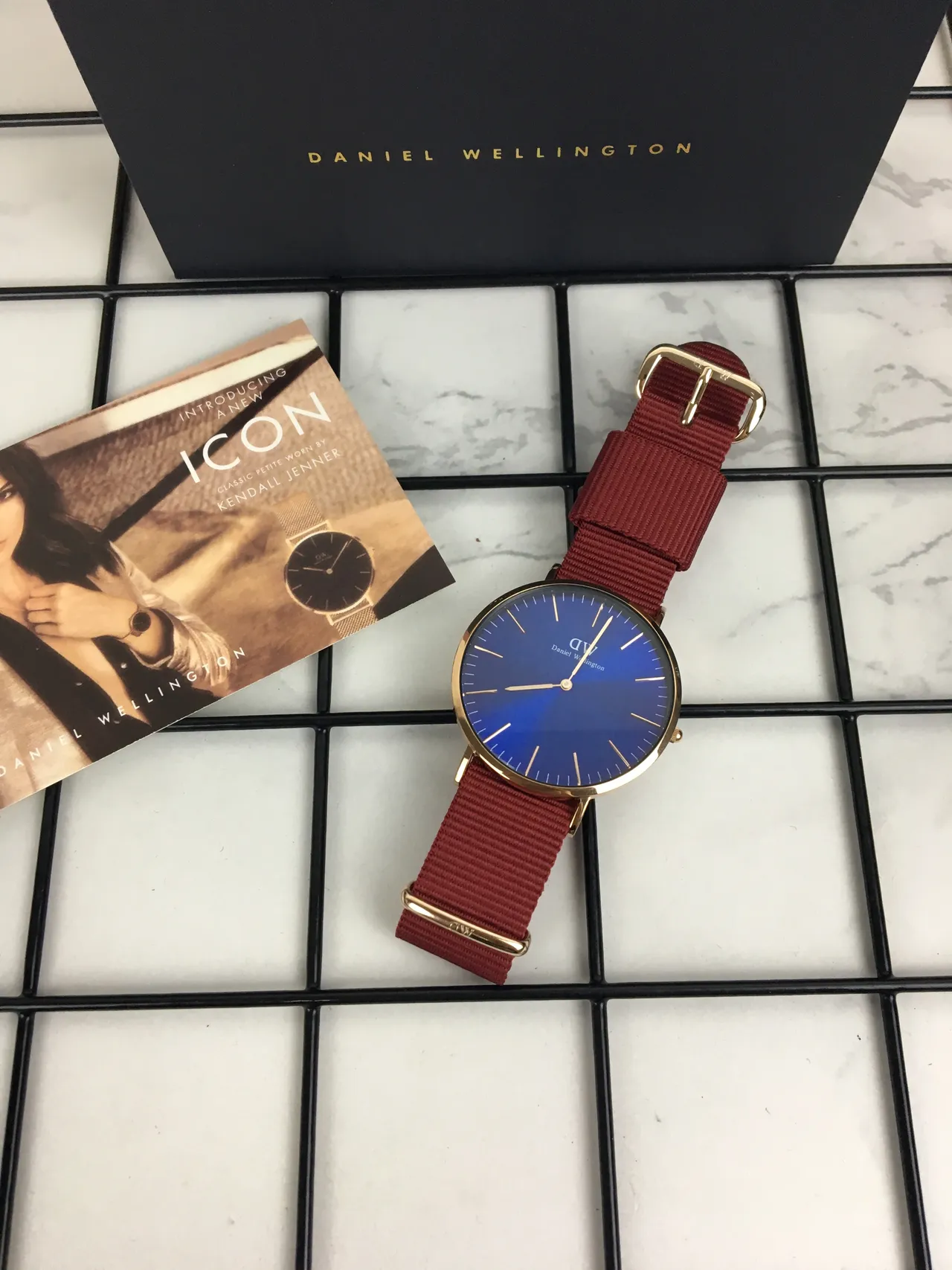 Daniel Wellington Icon Blue Gradient Dial Burgundy Nylon Strap Quartz Watch 3
