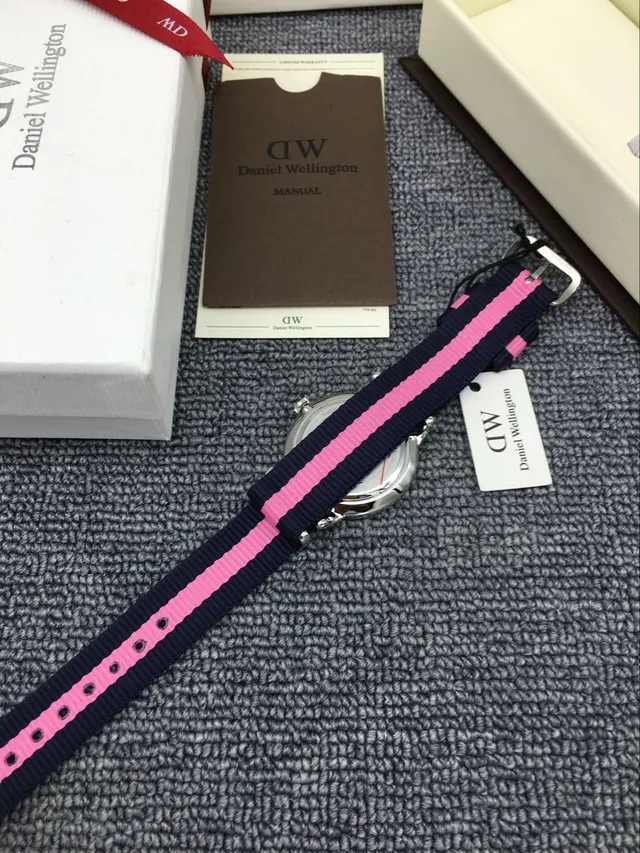 Daniel Wellington White Navy Minimalist Dial Quartz Watch 2