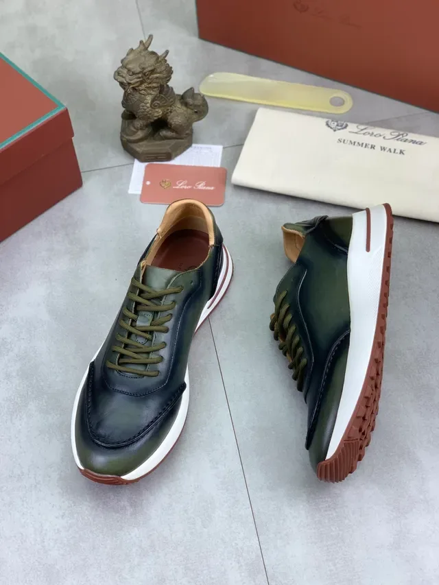 Dark Green Leather Lace-Up Casual Shoe 6