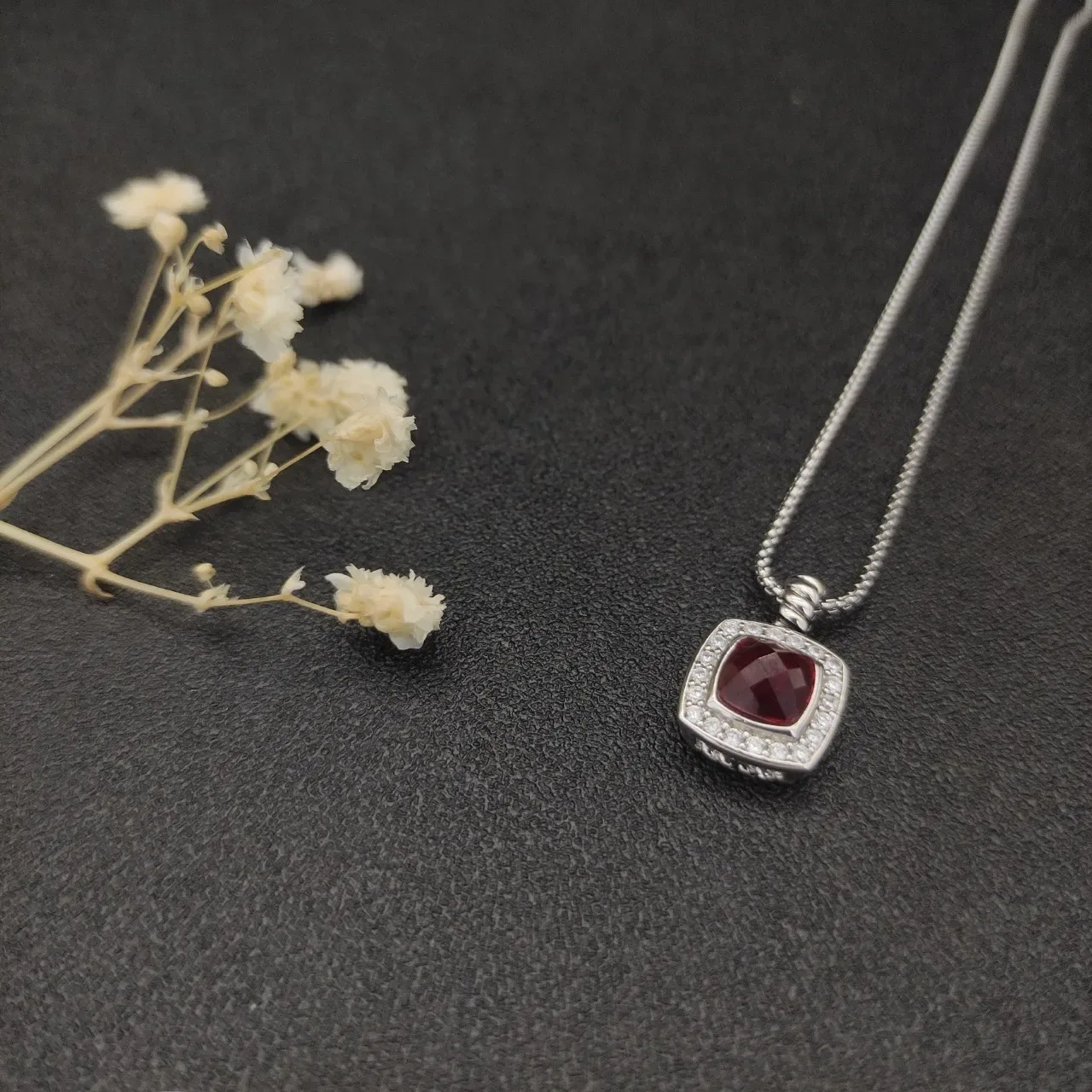 David Yurman Albion Red Silver Chain Square Pendant Necklace 6