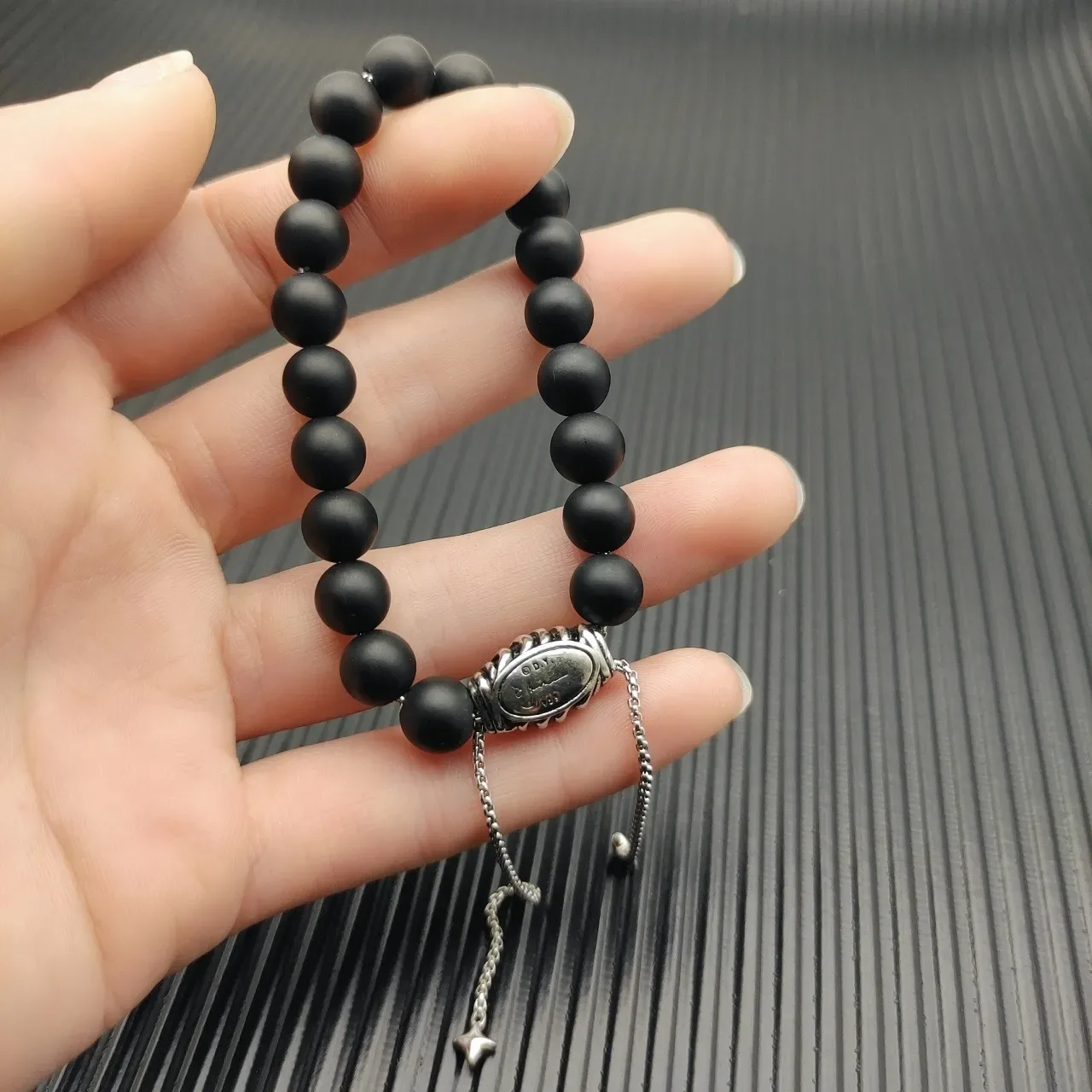 David Yurman Black Silver Matte Stone Beads Oval Signature Clasp Bracelet 5