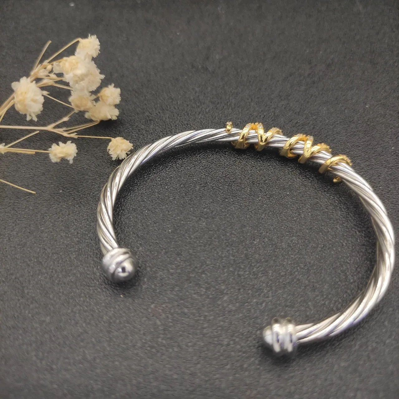 David Yurman Cable Classics Silver Gold Twisted Two-Tone Metal Bracelet 4
