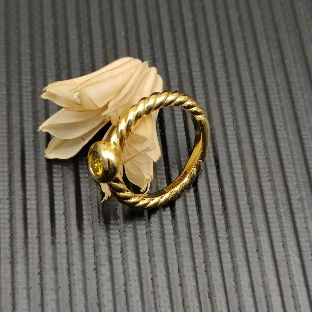 David Yurman Cable Collectibles Gold Yellow Twisted Band Single Bezel-Set Gemstone Ring 5