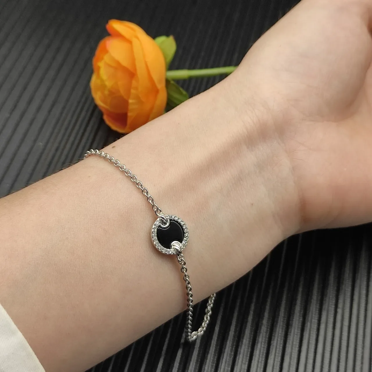 David Yurman Circular Black Stone and Pavé Diamond Halo Bracelet 7