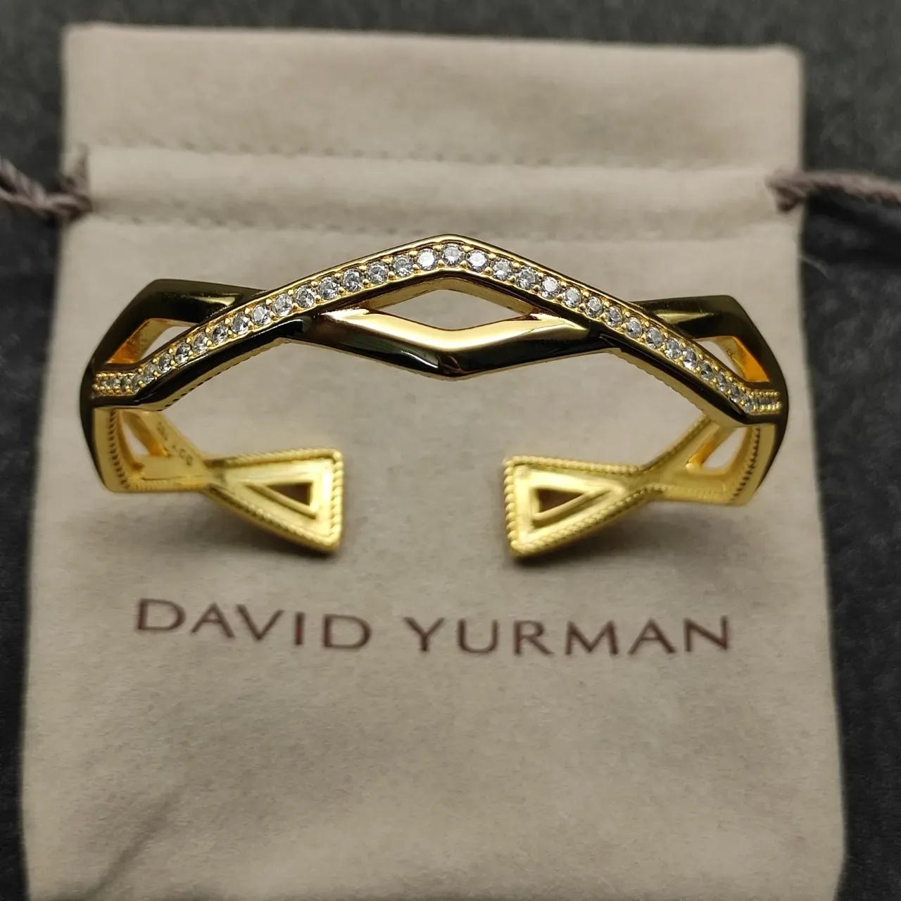 David Yurman Geometric Wave Pavé Cuff Bracelet 6