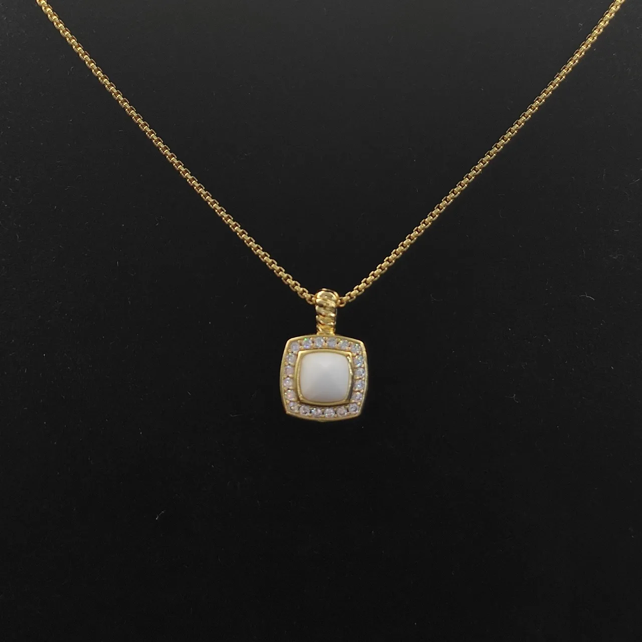 David Yurman 金白弯链方形抱枕坠子项链 5