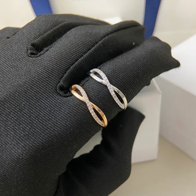 De Beers Infinity Gold Silver Knot Silhouette Pavé Diamond Channel Ring 3