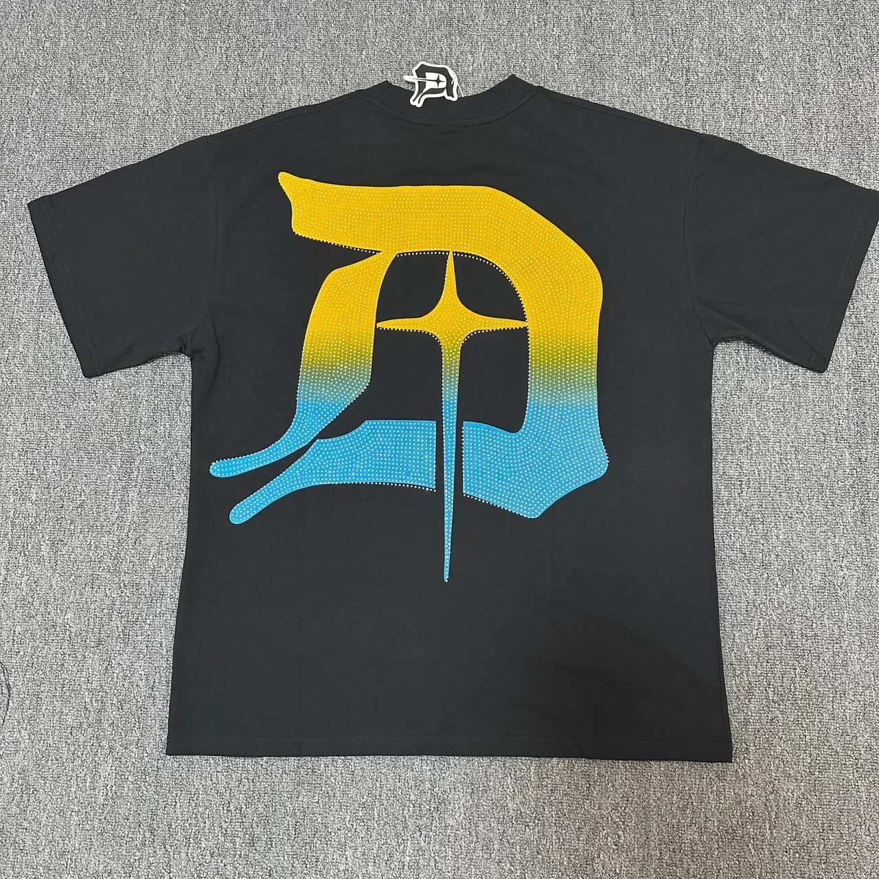 Digital Graphic-Print Black T-Shirt 3
