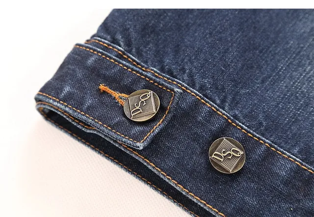 Chaqueta de Denim con Parche de Bandera Estadounidense Desgastada 7