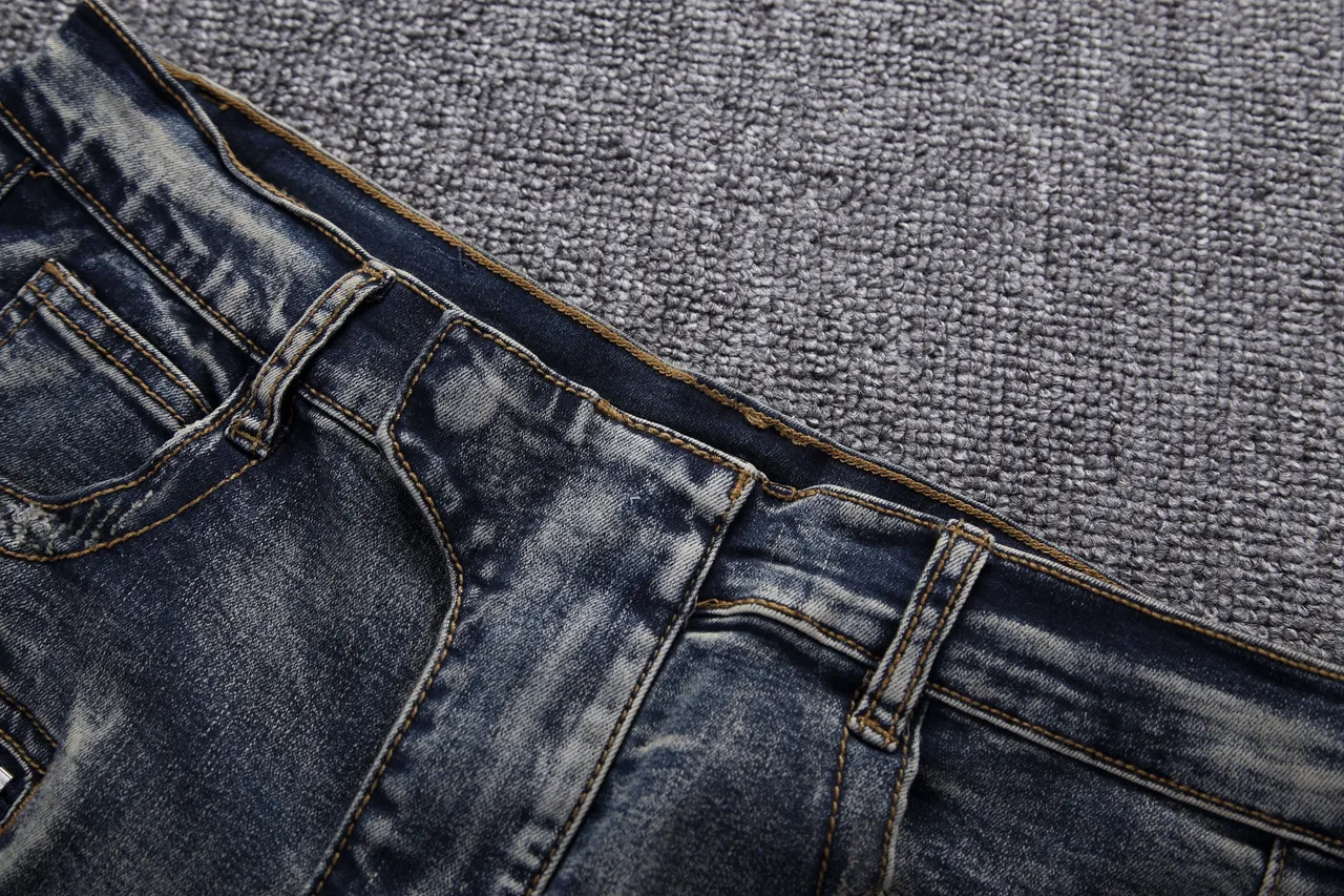 Distressed Biker-Panelled Zippered Denim Shorts 6