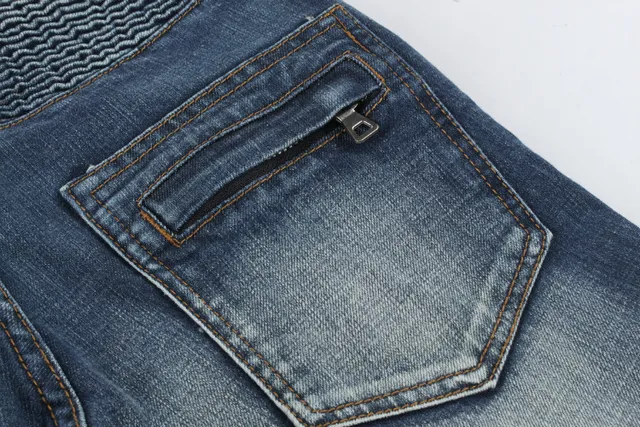 Distressed Reinforced Knee Zipper Pocket Raw Hem Jeans 20