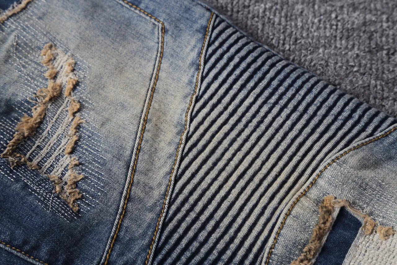 Distressed Zip-Pocket Moto Panel Denim Shorts 12