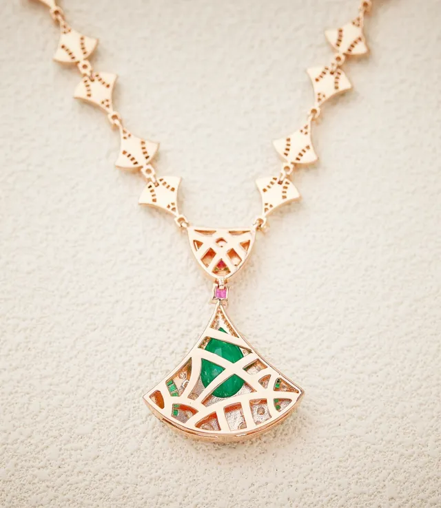 Fan-Motif Gemstone and Enamel Pendant Necklace 4