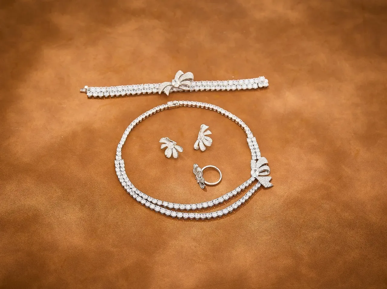 Floral Bow Pavé-Set Oval Stone Ring 4