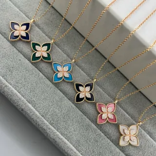 Colliers de pendentifs en émail floral et cristal à quatre feuilles
